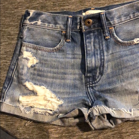Abercrombie shorts - Picture 5 of 5